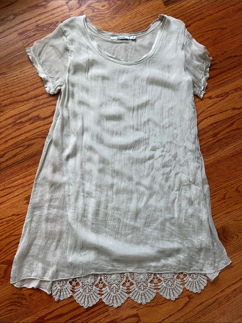 Nicole Italy Cream Lace-Hem Short Sleeve Dress